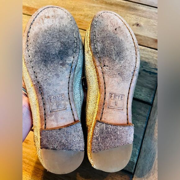 Frye Women's Carson Metallic Gold ballet shoes; size 6; Preloved & very comfy - Picture 7 of 15